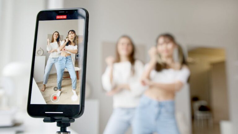 3 Simple Steps to Go Viral on TikTok in 2025