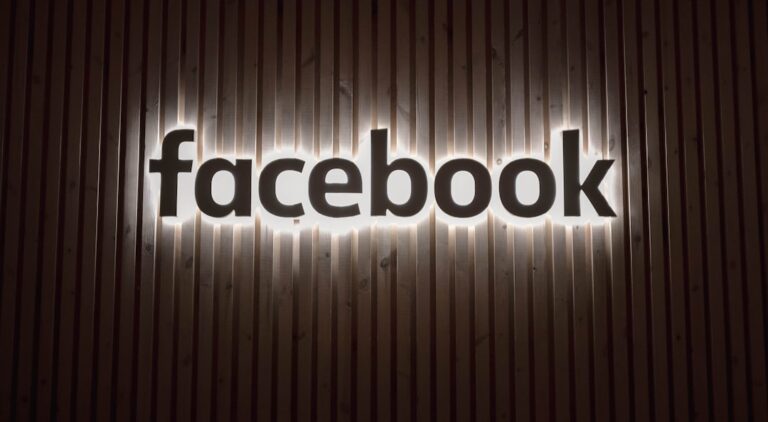 Learn How to 10 X Grow a Facebook Group in 2025: Proven Strategies